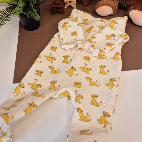 Disney Lion King's Children's Onesie - Picture 2 of 3
